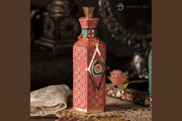 Victorian Oil Decanter 3D SVG: A Sophisticated Centerpiece for Elegant Design Projects